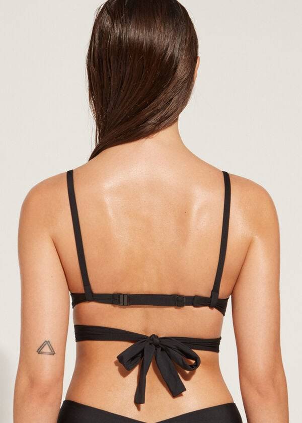 schwarze damen-bikini-oberteile von calzedonia mit abgestufter polsterung und push-up-effekt aus indonesien